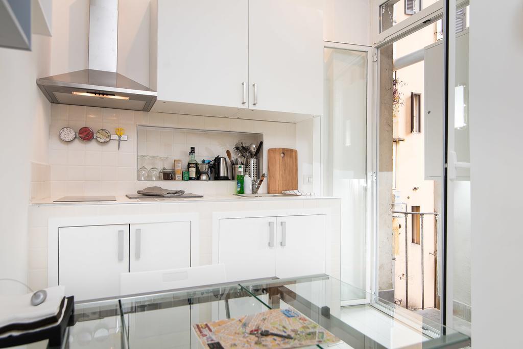 White Ostilia Apartamento