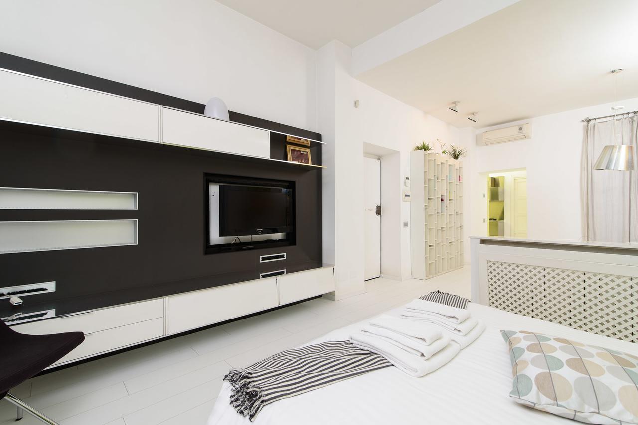 White Ostilia Apartamento